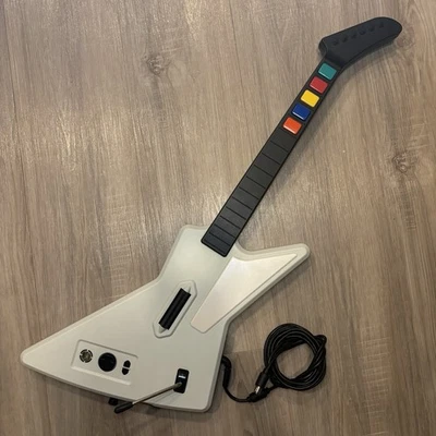 Guitarra Hero 95055 Red Octane X-Plorer blanca con cable - *tal cual* - sin correa/rotura Foto 1 de 4