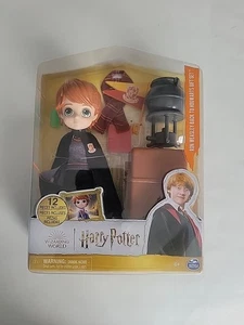 Mundo Mágico Harry Potter Ron Weasley 12 Piezas Muñeca Set de Regalo y Accesorios - Imagen 1 de 3
