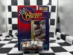 Winners Circle 1999 1:64 Alan Kulwicki #7 Hooters Ford Lifetime Series #1 de 3 - Imagen 1 de 4
