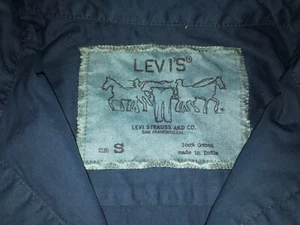 MANGA LARGA HOMBRE MARCA DOS CABALLOS LEVI'S STRAUSS SEGUNDA MANO TALLA. S AZUL - Imagen 1 de 5