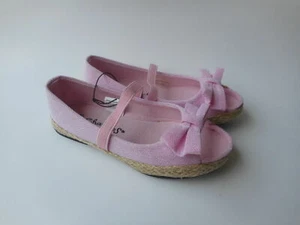 Sandalia Chatties Niñas Pequeñas Puntera Abierta Gris Brillo Sin Cordones Varios Tamaños - Imagen 1 de 3