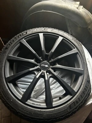 Micheline Alpine Pilot 5 Winterreifen auf BROCK 20“ 5x108 Leichtmetallfelgen NEU - Bild 1 von 3