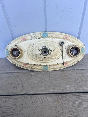 Vtg Floral Electric Wall Sconce Light Lamp Metal Ceiling Victorian - Image 1 of 4