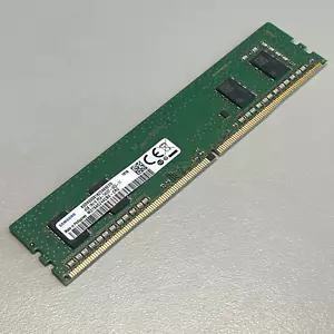 Samsung 4GB DDR4 RAM PC4-19200 2400MHz non-ECC Unbuffered DIMM M378A5244CB0-CRC - Picture 1 of 10
