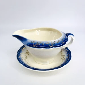 VINTAGE FRENCH SAXON CHINA BLUE & GOLD DECORATIVE FLORAL GRAVY BOAT W.SAUCER - Picture 1 of 12