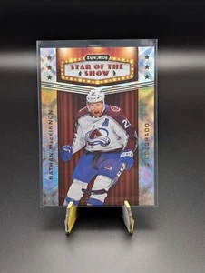 2023-24 Upper Deck Synergy Nathan MacKinnon Star of the Show Colorado Avalance - Bild 1 von 2