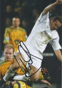 FOTO DE ACCIÓN 6x4 firmada por Gary Doherty de Norwich: + certificado de autenticidad - Imagen 1 de 1