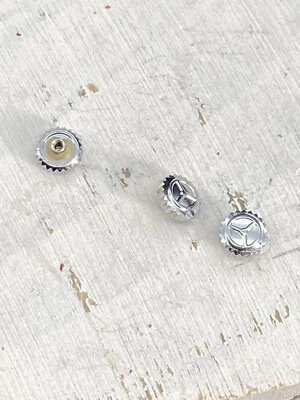 NOS Rodania Crown 4.4 X 1.55 Mm Tap 0.9 Dustproof Silver Color Foto 1 de 4