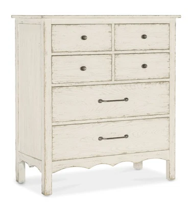Hooker Furniture 7050-90110 Americana 42"W 6 cajones cedro y roble - margarita / Foto 1 de 4