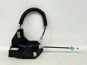 ⭐2018-2024 JAGUAR E-PACE S REAR LEFT DRIVER DOOR LOCK LATCH ACTUATOR OEM LOT2594 - Picture 1 of 8