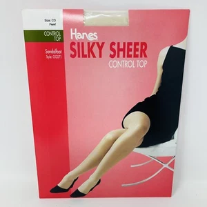 Hanes Silky Sheer Control Top Pantyhose Sandalfoot Size CD Control Top NEW - Picture 1 of 2