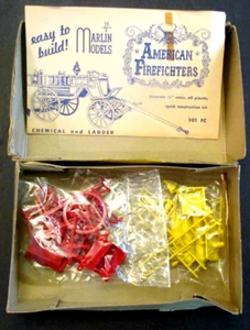 American Firefighters Kit 101 FC-Chemical & Ladder Plastic Original Box Vintage - Picture 1 of 6