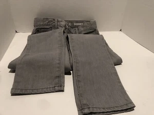 Boys Jeans size 10 slim Skinny light gray Children's Place NWT - Picture 1 of 6