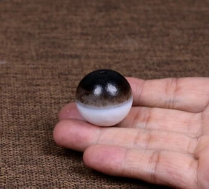 Himalaya Nepali India Tibet Vintage Antique Black and White Agate Bead - Picture 1 of 9