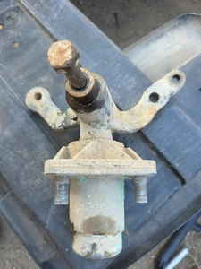 2004-2008 MPT 1200 Golf Cart front right knuckles spindle and hub - Picture 1 of 4