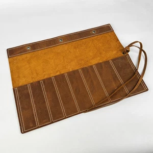 Leather Chisel Case – 8-Pocket Crazy Horse Leather Wrap for Wood Carving Tools. - Bild 1 von 11