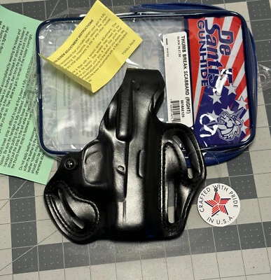 DeSantis Thumb Break Scabbard RH Black Leather OWB Holster for GLOCK 26, 27, 33 - Image 1 of 4