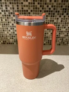 Stanley Quencher 40 Oz Grapefruit - Picture 1 of 6