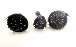 Toyota Land Cruiser FJ62 1988-1990 Speedometer Tachometer Gauge Set Complete 3FE - Picture 1 of 12