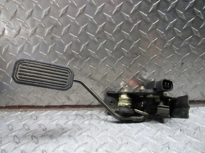 Toyota Camry 2002 acelerador pedal de acelerador con sensor de posición del acelerador 89281-33010 Foto 1 de 4