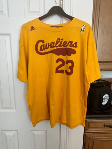 VTG Cleveland Cavaliers Lebron James Adidas Jersey  Shirt XL NBA Cover