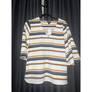 Ann Taylor Blouse Size Medium NWT - Picture 1 of 3