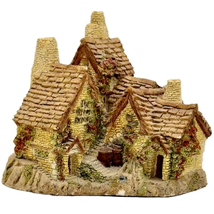 Casa de campo británica miniatura David Winter Green Dragon Pub taberna pueblo bar casa - Imagen 1 de 7