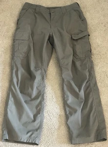 Under Armour Cargohose Herren grün 34x30 - Bild 1 von 6