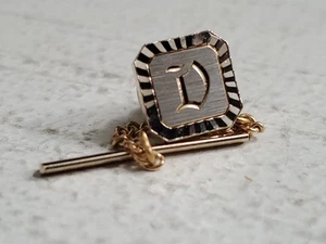Vintage Swank "D" Personalized Unisex Tie Tac & Chain Gold Tone Diamond Cut Edge - Picture 1 of 7