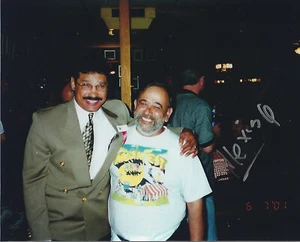 Alexis Arguello Autographed 8x10 Photo #3 COA - Picture 1 of 1