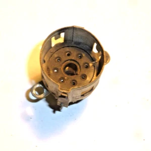 Vintage Rimlock Röhren Sockel / LF 7 - Bild 1 von 1