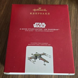 HALLMARK 2020 STAR WARS X-WING FIGHTER ON DEGOBAH - Picture 1 of 6