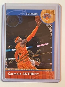 2013-14 PANINI NBA HOOPS BASKETBALL BASE PARALLEL GOLD FOIL AUTO CARMELO ANTHONY - Picture 1 of 2