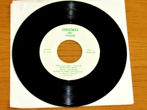 CHRISTMAS 45 RPM EP (no cover) - TECHOIR - "CHRISTMAS 1964" - 4 Tracks Pictured - Imagen 1 de 4