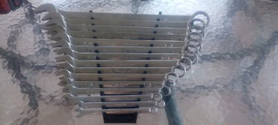 SNAP-ON TOOLS 15 PIECE SAE COMBINATION WRENCH SET OEX714KB 5/16- 1-1/4 USA +RACK - Image 1 of 4