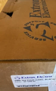Extron Aufputzdose viergängig, schwarz, 60-1295-02 - Bild 1 von 3