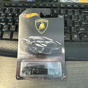 Hot Wheels Lamborghini Aventador - Picture 1 of 5