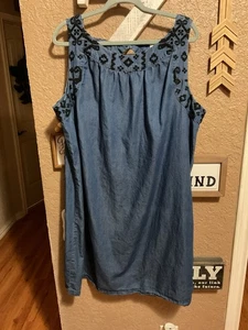 Old Navy Chambray Sleeveless Dress Black Aztec Embroidery Women’s Size XXL Tall - Picture 1 of 3