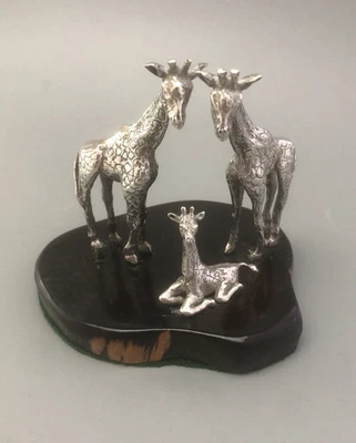 Patrick Mavros Attributed Silver Giraffe Group BCEZX — 第 1/4 张图片