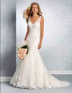 ALFRED ANGELO Signature 2601 Wedding Dress Ivory Lace Size UK 14 EU 40 US 10 - Picture 1 of 10
