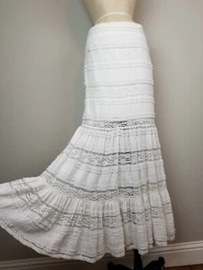 Torrid Romantic White Lace Maxi Skirt with Short Liner Women's Size 0 * Large - Picture 1 of 6