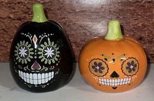 Mini Salero Pimentero Halloween 2023 Galleta Barril De Los Muertos Calabazas - Imagen 1 de 1