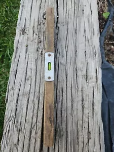 Antique 12 inch WOOD LEVEL 1 VIAL - Picture 1 of 7