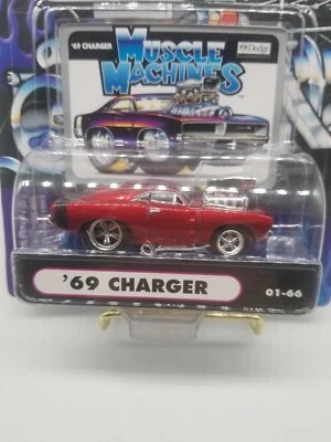  Muscle Machines 69 Dodge Charger 2001 1/64 Magenta - Image 1 of 4