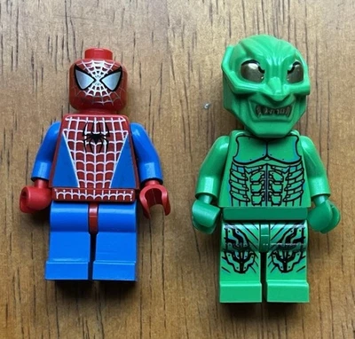 LEGO Spider-Man 2002 Spider-Man and Green Goblin minifigures.  - Image 1 of 4