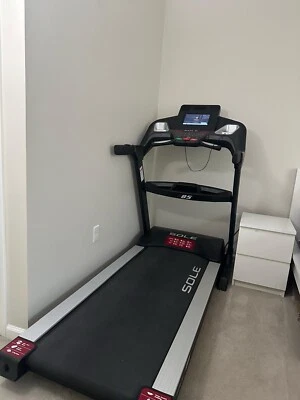 Sole F85 585820 折叠跑步机 — 第 1/4 张图片
