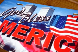 Christian License Plate Car Tag - God Bless America - Twin Towers - Imagen 1 de 2