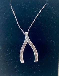 9 Karat Weißgold Diamant Set Hufeisen Anhänger und Kette - Bild 1 von 1