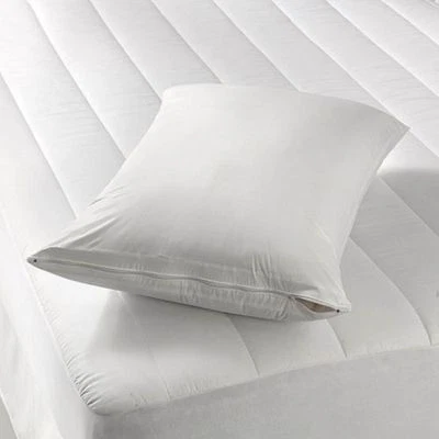4 Deluxe Zippered Vinyl Pillow Covers Protects Against Bed Bugs Sanitary Home