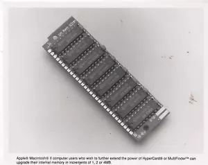 ITHistory (1980s) APPLE PHOTO: "Macintosh II Internal Memory" (Caption) - Picture 1 of 1
